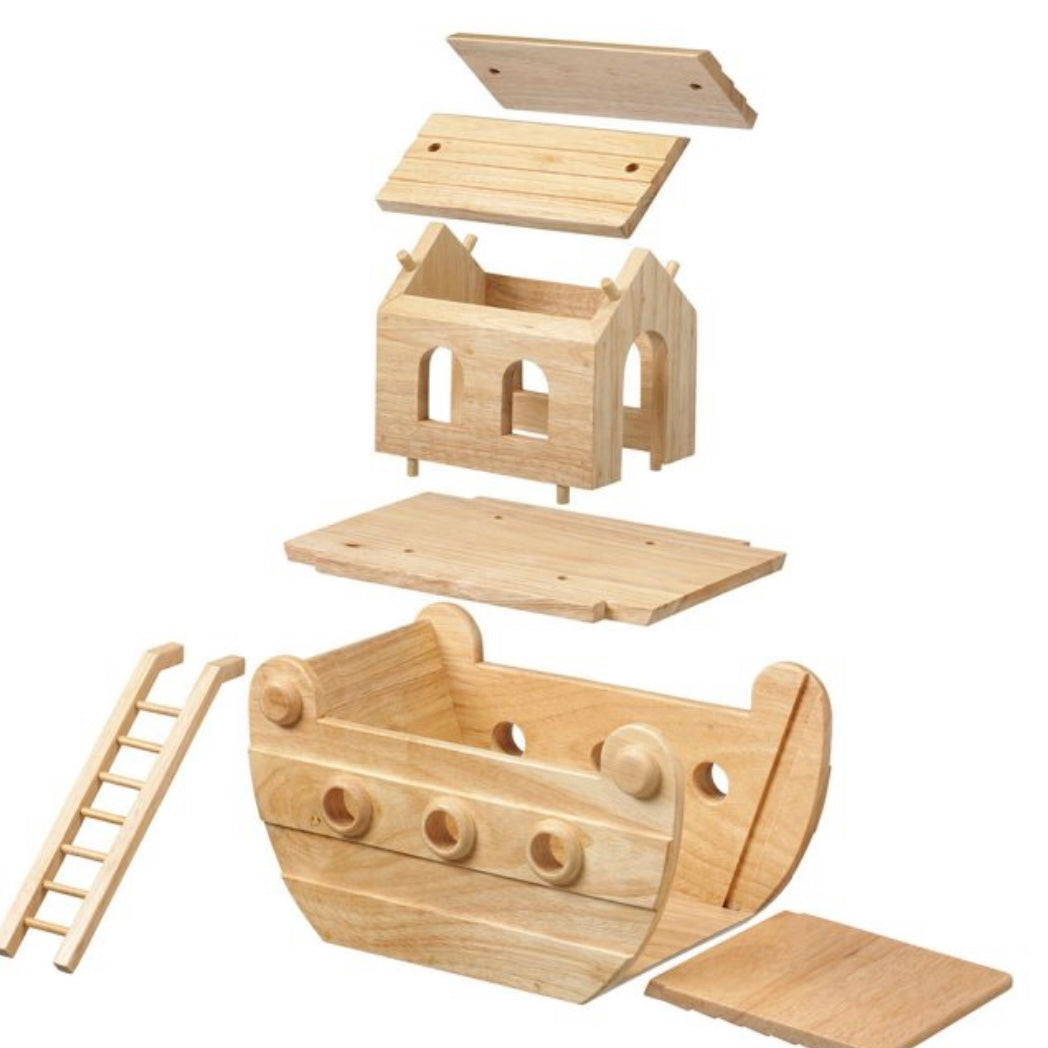 Wooden Noah’s Ark with Colourful Animals – Panda & Pip.