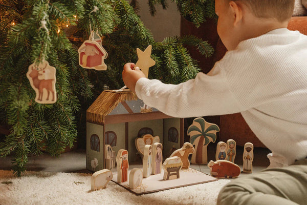 Little Dutch Nativity Christmas Scene